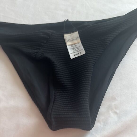 L*Space Arlo Bottom NWT Black XS $99 - Picture 7 of 7